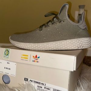 Pharrell Williams tennis HU J shoe